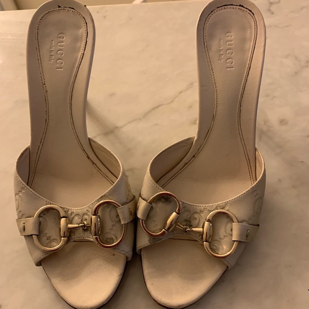 Gucci sandals authentic  100%